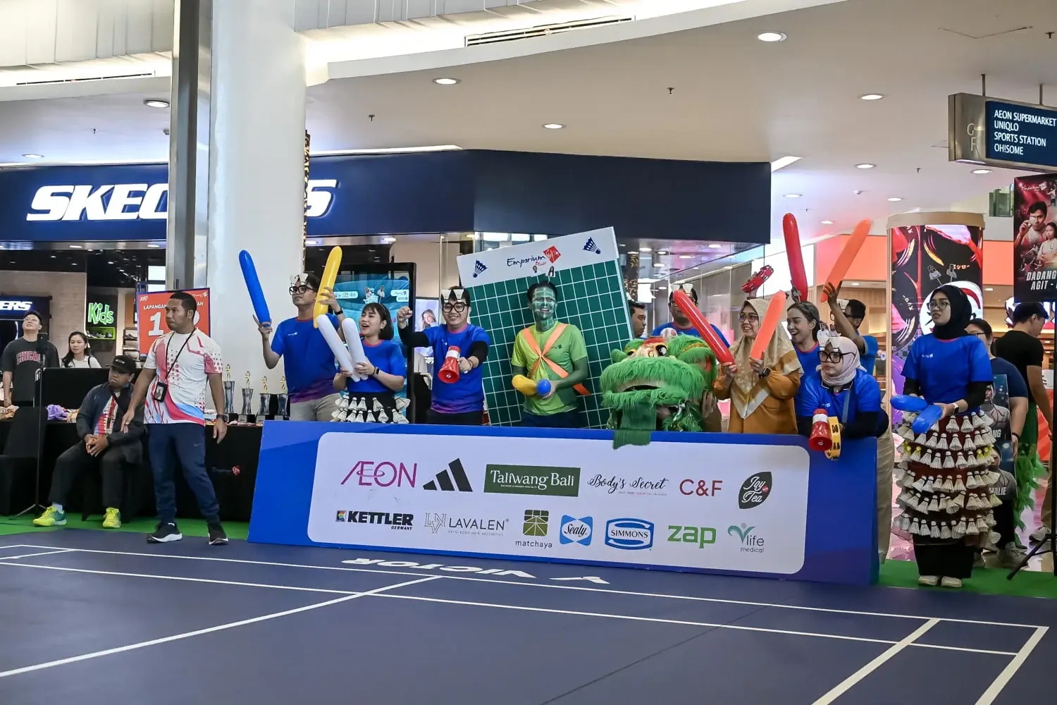 Suporter Badminton Friendly Match di Emporium Pluit Mall