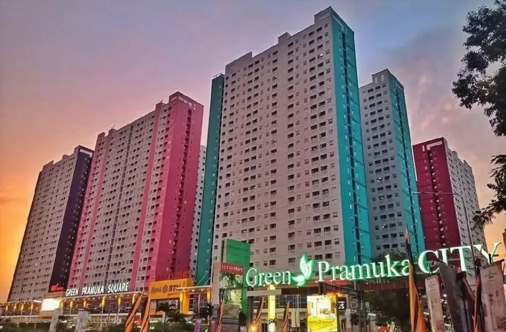 Green Pramuka Square